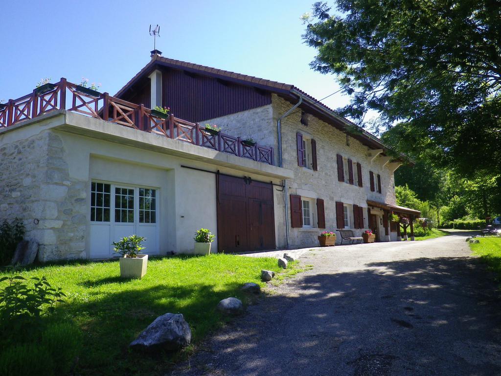 Chambre D'Hotes La Haie Fleurie Chevillard Luaran gambar